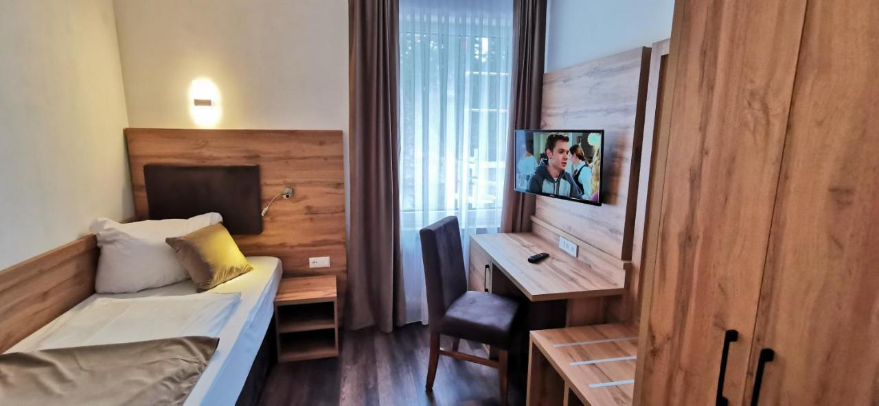 Hotel Heidehotel Soltauer Hof 4*